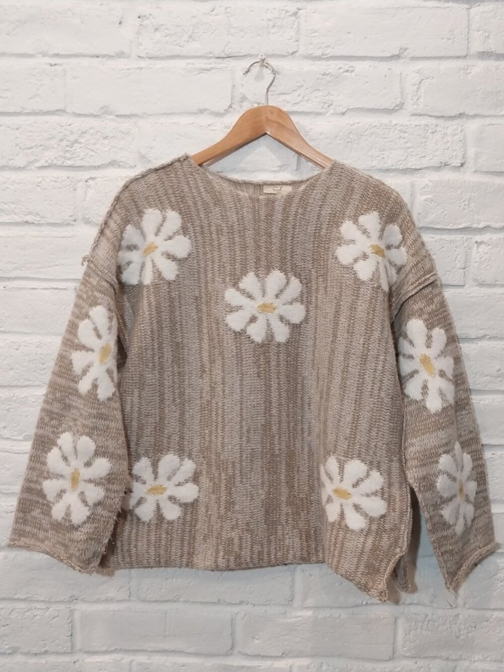 Easel Knit Sweater Oversized Women S Daisy Flower Brown White Crewneck Boho Fall